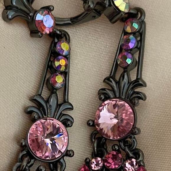 Express black chandelier teardrop earrings Pink Aurora Borealis Crystal - Picture 3 of 6